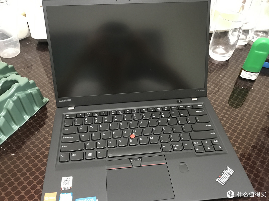 ThinkPad X1 Carbon 2017 14英寸轻薄笔记本 开箱评测：用不坏的TP，没有创新的联想