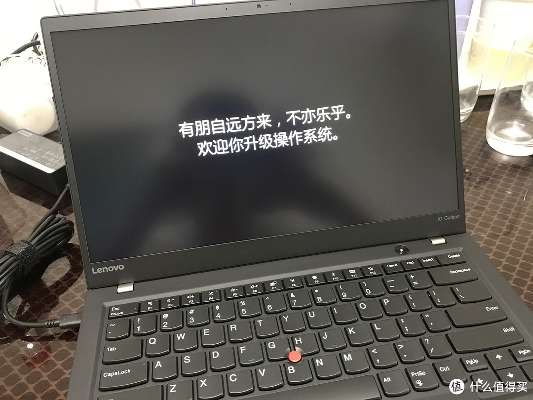 ThinkPad X1 Carbon 2017 14英寸轻薄笔记本 开箱评测：用不坏的TP，没有创新的联想