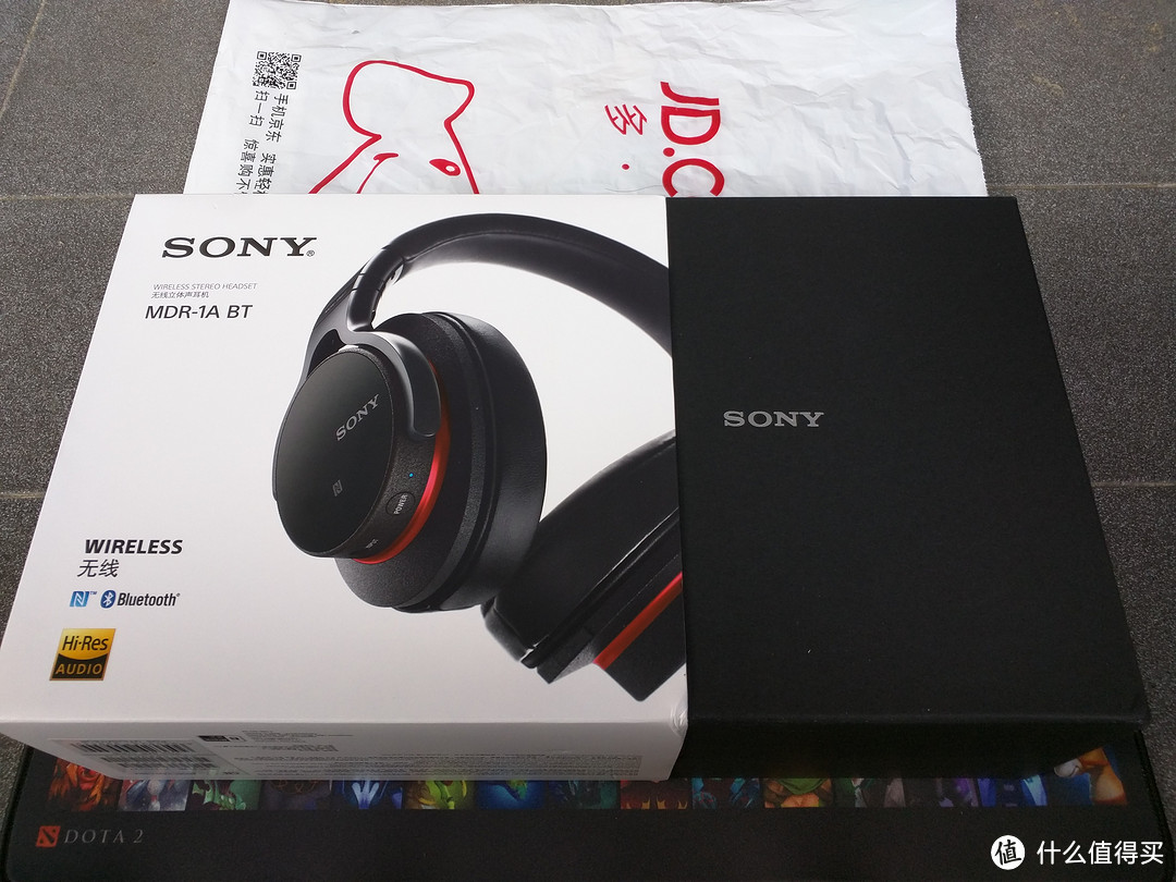 姨夫的微笑由我来守护：SONY 索尼 MDR-1ABT 触控蓝牙无线耳机 到手开箱简评