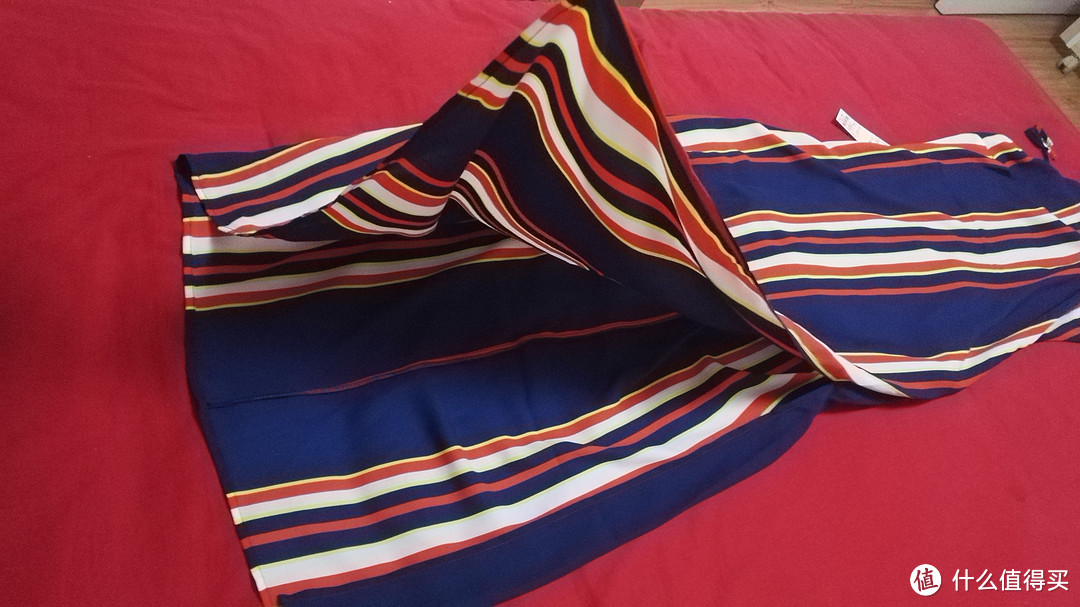 #热征#连衣裙#海边度假风 —GUESS 露背撞色条纹 连衣裙 开箱