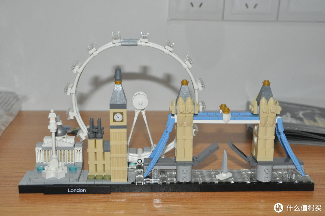 #本站首晒#LEGO 乐高 Architecture 建筑系列 21034 伦敦街景 附宜家陈列箱