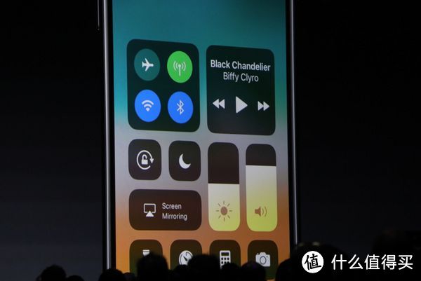 有话值说 | iOS 11专为国人优化 新功能让老iPhone都忍不住升级了！
