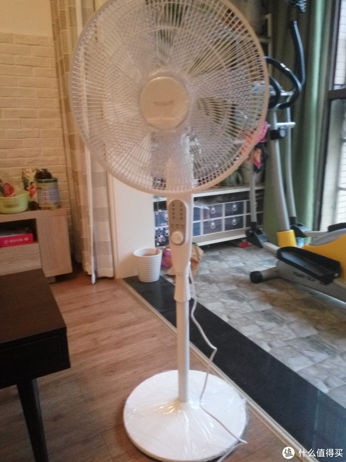 国产电扇的新感受~格力 TOSOT 直流变频超节能静音风扇