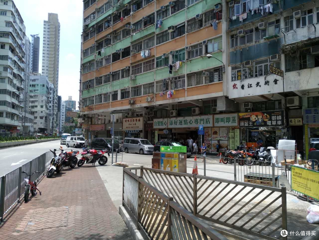咱们吃货们都不瞎吧?看见这个店没有? 咱们吃货们都不瞎吧?看见这个店没有?