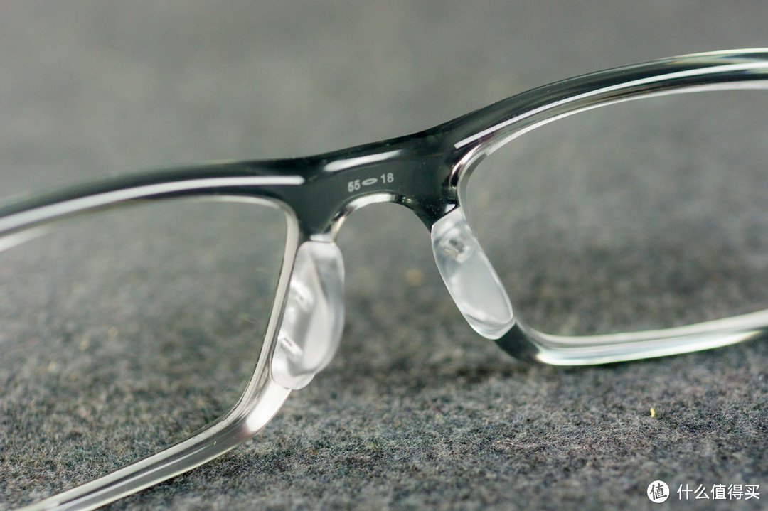 能文能武者的眼镜选择，欧克利OX8065+依视路1.591钻晶A+