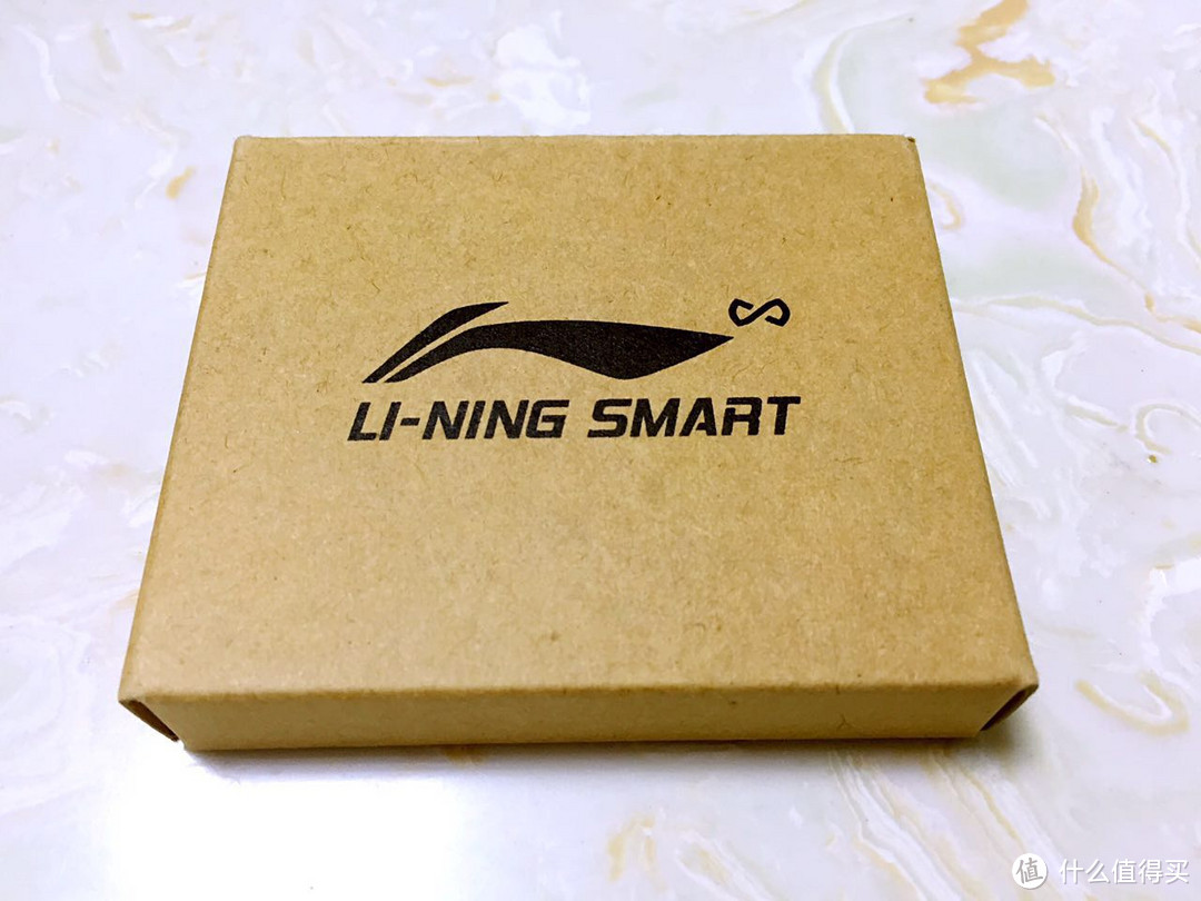 哎呦不错哦：LI-NING 李宁 赤兔2016 智能跑鞋