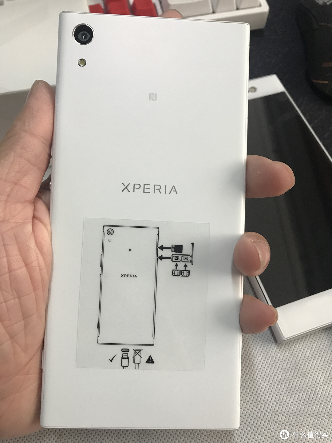 SONY 索尼大法好，XA1 ULTRA港版白色首开箱