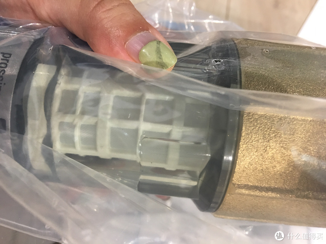 BWT倍世前置10370滤水器开箱，安装及使用感受