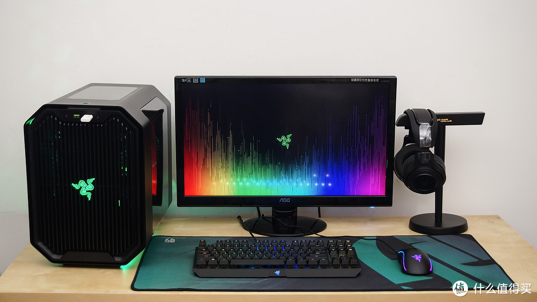 安钛克 Cube-Razer + i5-7600K + ROG Z270ITX 雷蛇主题装机秀