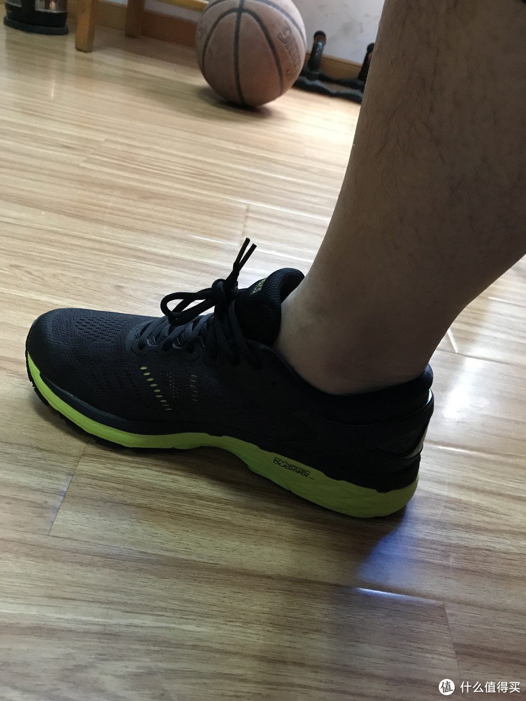 买了不穿，可就是忍不住 — ASICS 亚瑟士 GEL-KAYANO 24 男士慢跑鞋 开箱