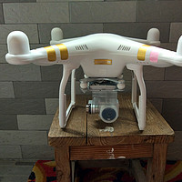 大疆 精灵3无人机外观展示(机身|桨叶|电池仓|接口)