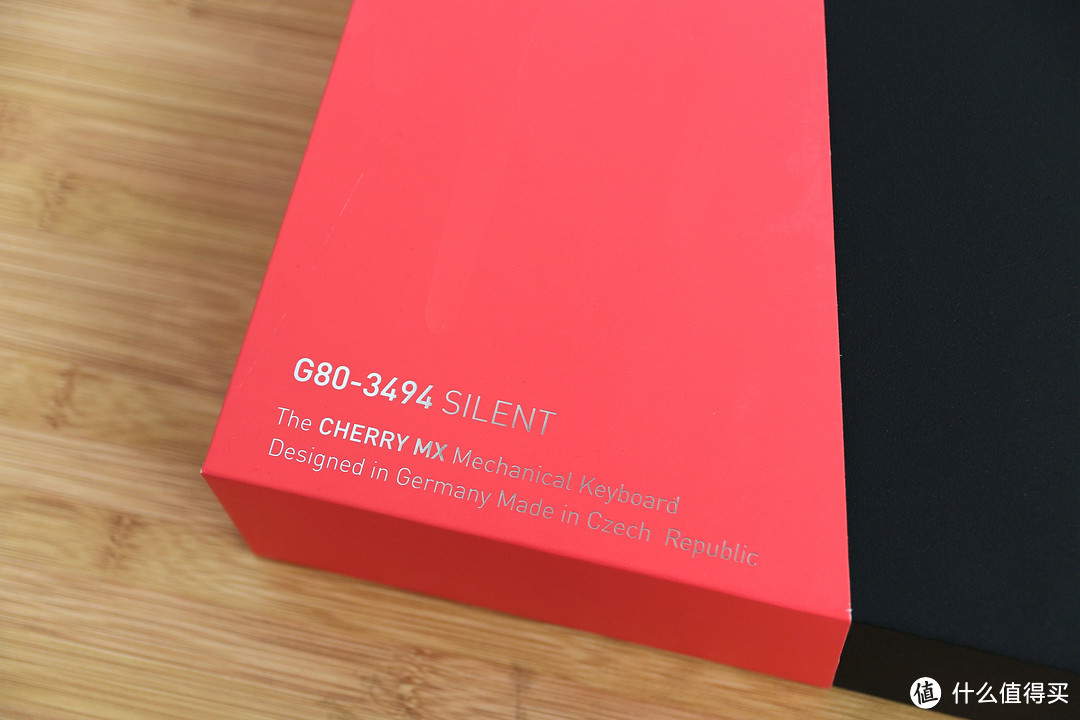 就喜欢这样的复古美——Cherry G80-3494黑轴静音版开箱体验