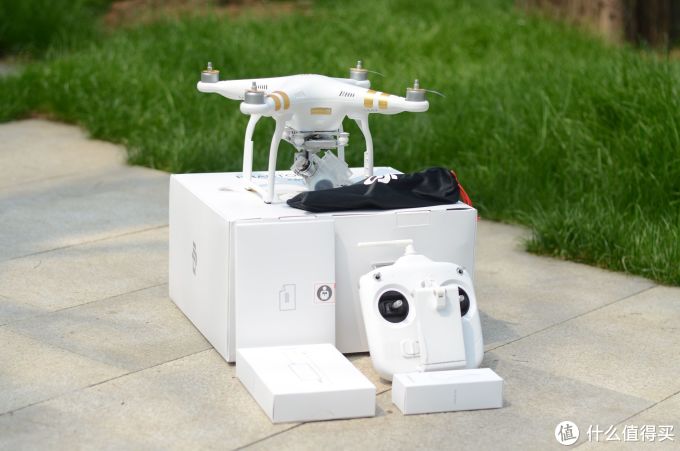 入门无人机怎么选,大疆dji phantom 精灵3SE 无人机两个月使用感受