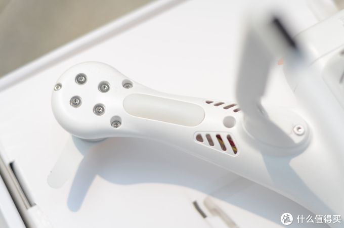 入门无人机怎么选,大疆dji phantom 精灵3SE 无人机两个月使用感受