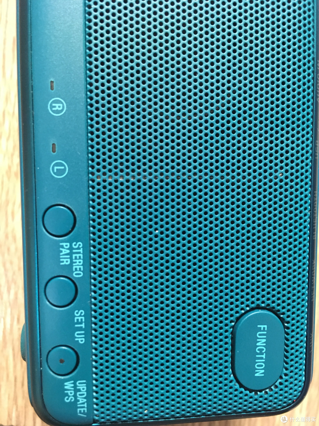 再换就该吃土了不换了 — SONY 索尼 SRS-HG1 蓝牙便携音箱
