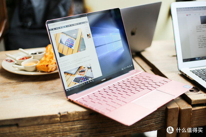 机林争霸 — Apple 苹果 MacBook 笔记本电脑 对比 HUAWEI 华为 MateBook X