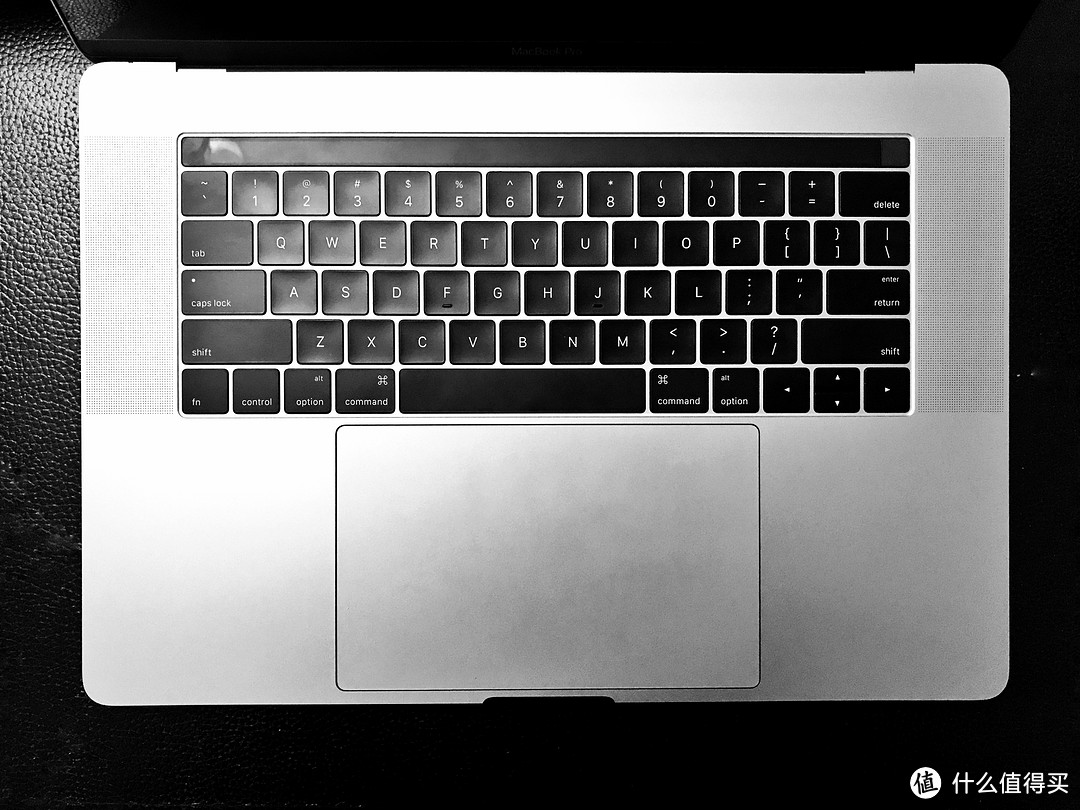 弃暗投明——Apple 苹果 2016款 MacBook Pro 15寸 半年使用报告