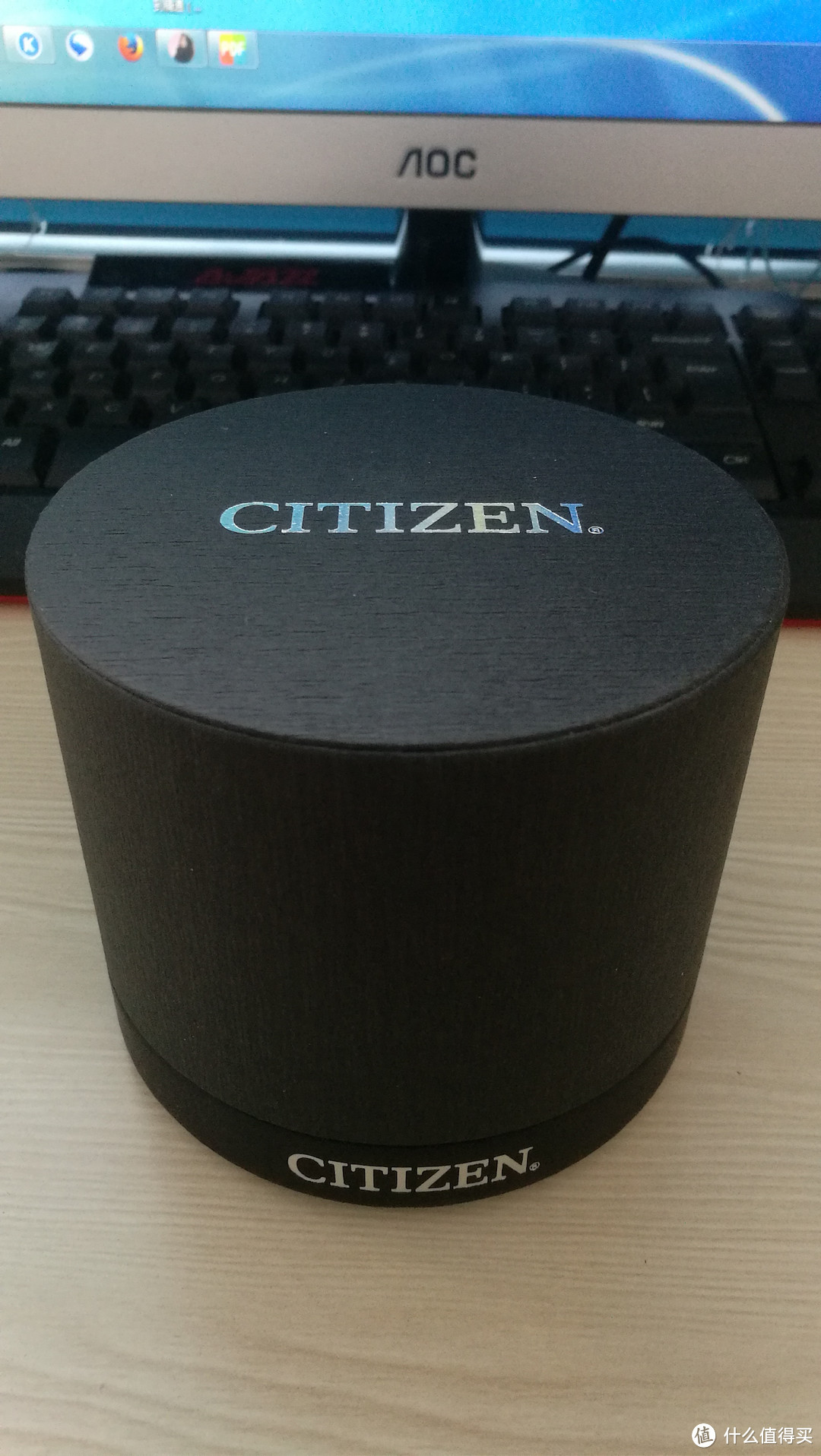 黑色极简 — CITIZEN 西铁城 AU1065-07E 光动能表 开箱