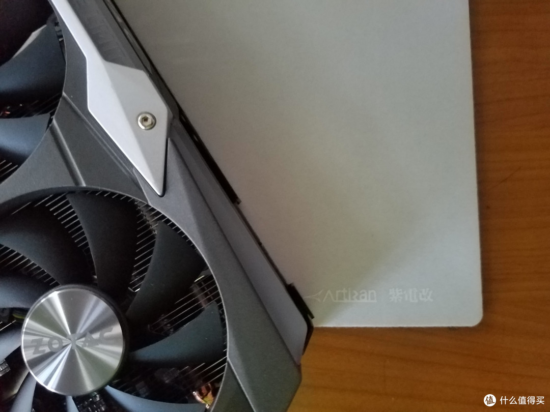 ZOTAC 索泰 GeForce GTX1080Ti AMP Extreme 卡皇降临