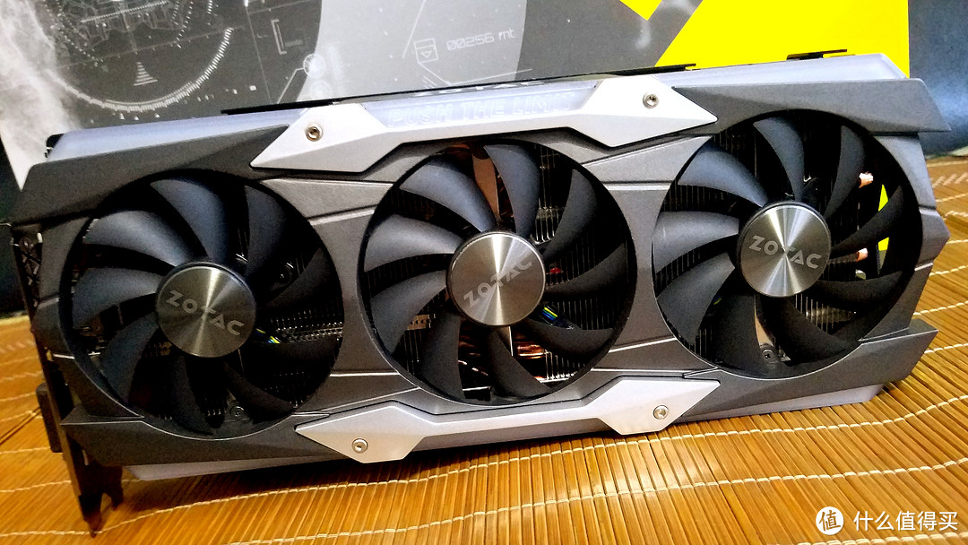 zotac 索泰 geforce gtx1080ti amp extreme 卡皇降临