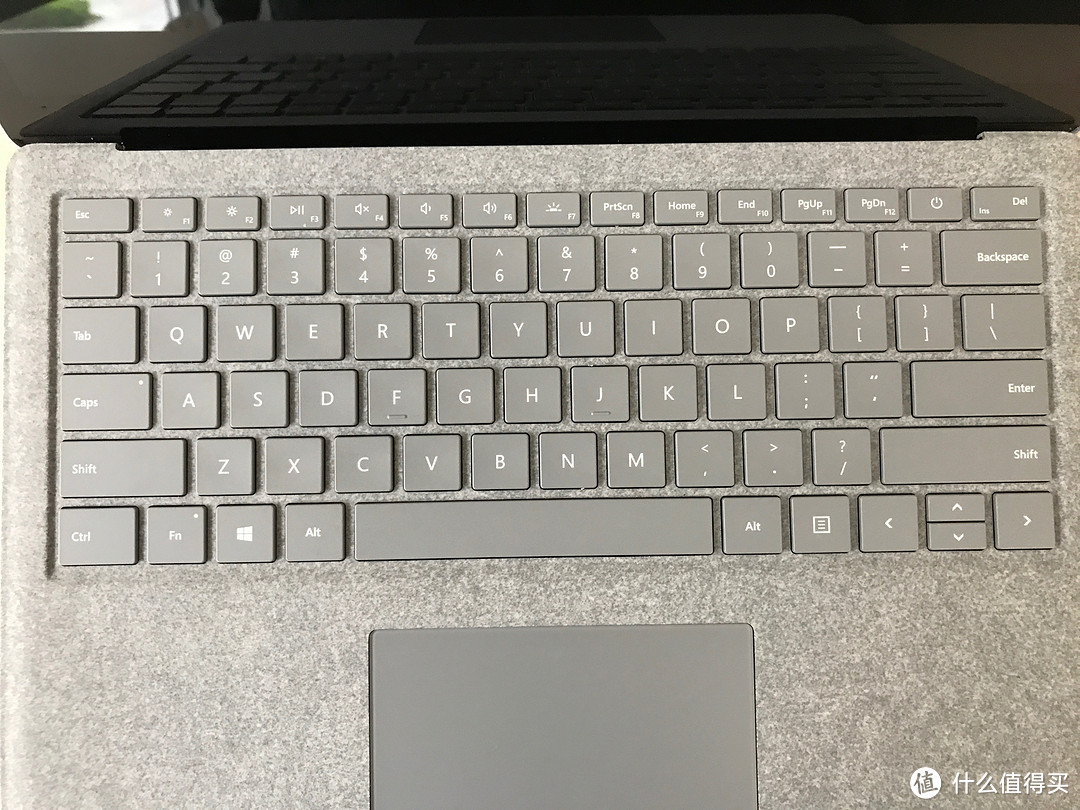 田牌信仰的延续，Microsoft 微软 Surface Laptop 开箱