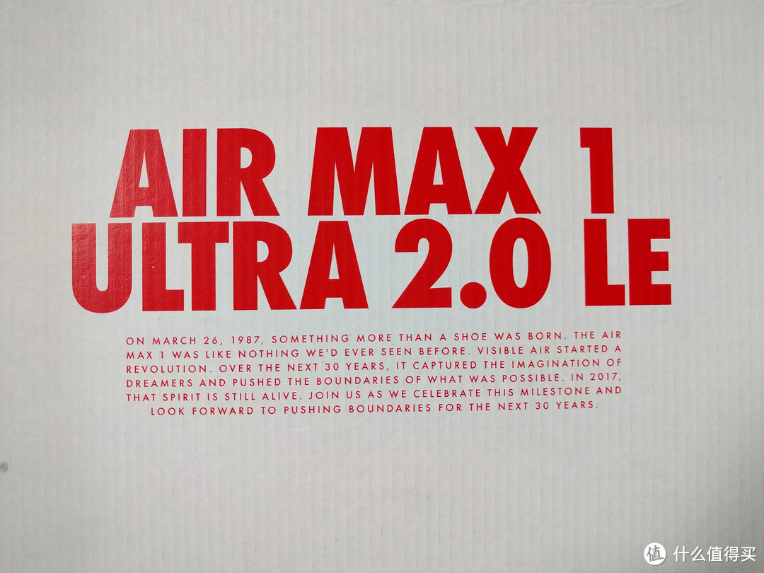 纯粹的配色：Nike 耐克 Air Max 1 Ultra 2.0 LE 白红