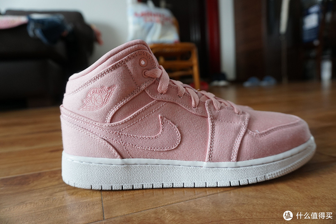 Air Jordan 1 Mid BG 篮球鞋 粉色 开箱