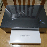 极米 Z3S 家用投影机外观展示(主机|按钮|保护盖|散热孔)