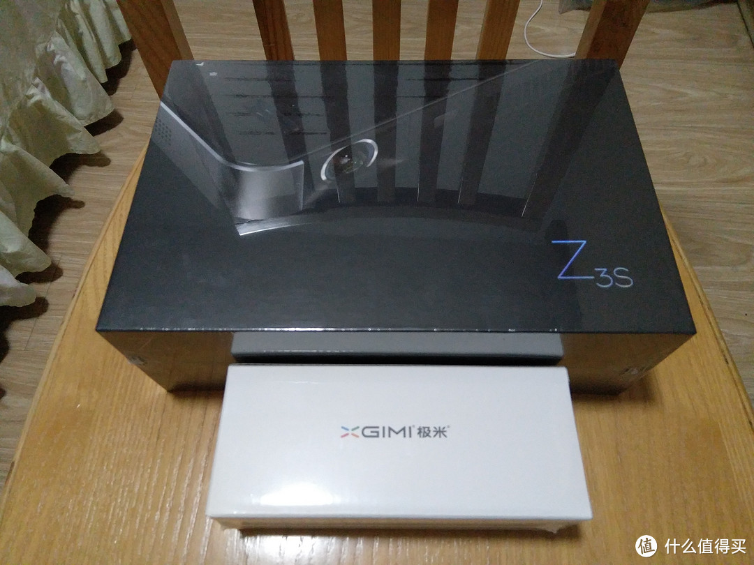 食之无味弃之可惜的产品是否还值得推荐入手xgimi极米z3s家用投影机