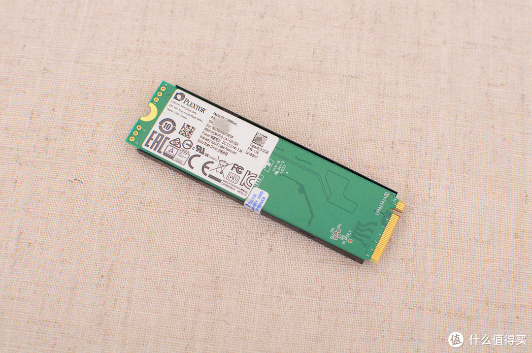 释放高能，手把手教你搞定高性能NVME SSD硬件安装和系统安装