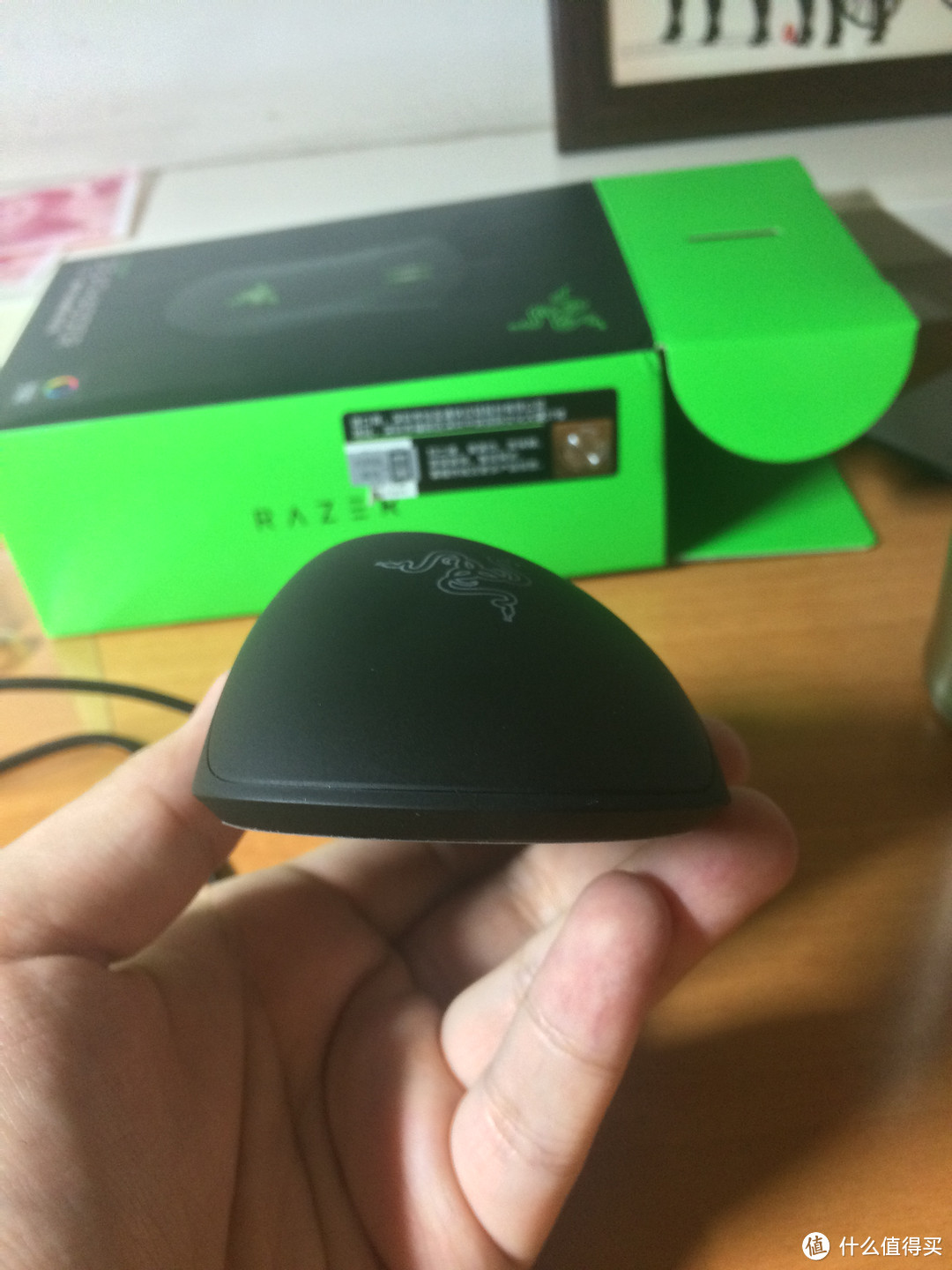 RAZER 雷蛇 DeathAdder Elite 炼狱蝰蛇精英版 游戏鼠标初预览