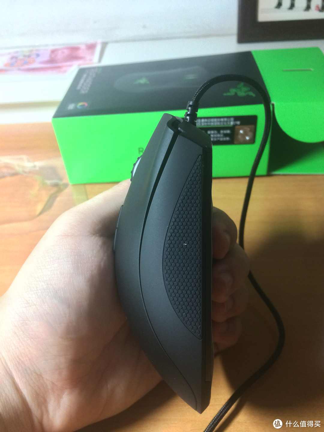 RAZER 雷蛇 DeathAdder Elite 炼狱蝰蛇精英版 游戏鼠标初预览