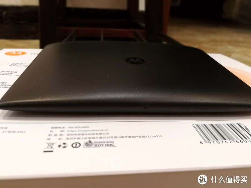 刀锋归来，无线覆盖高手 — Motorola 摩托罗拉 摩路由C1 无线路由器 开箱简测