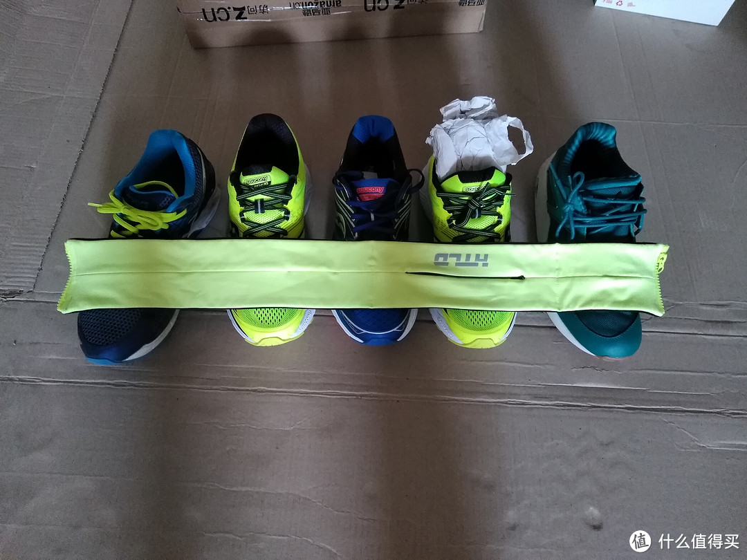 索康尼ride9,guide10,ride8,ASICS两双，阿迪equipment10，PUMA三双。