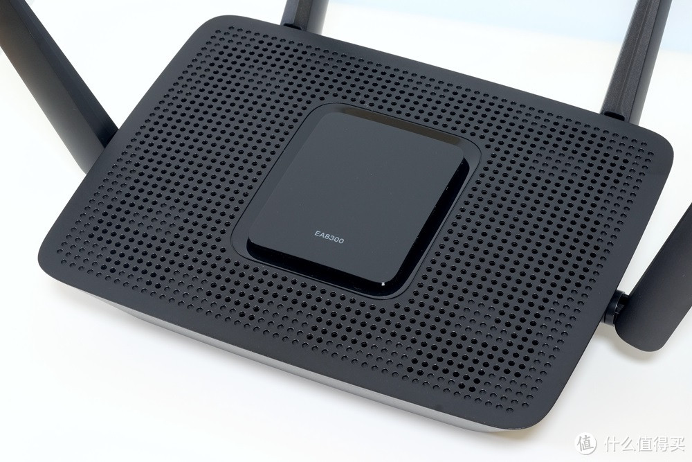 榨干100M光纤专线的网速 — LINKSYS 领势 EA8300 三频无线路由器