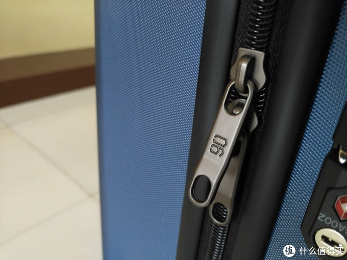 单色却不单调 - 小米24寸90分旅行箱晒单