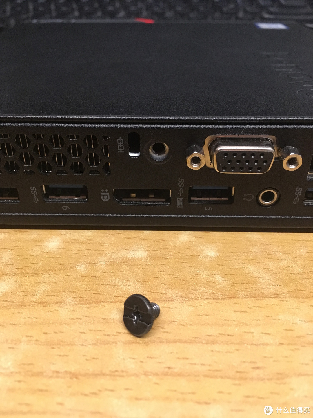 Lenovo 联想 ThinkCentre M900 Tiny超小主机 开箱使用评测