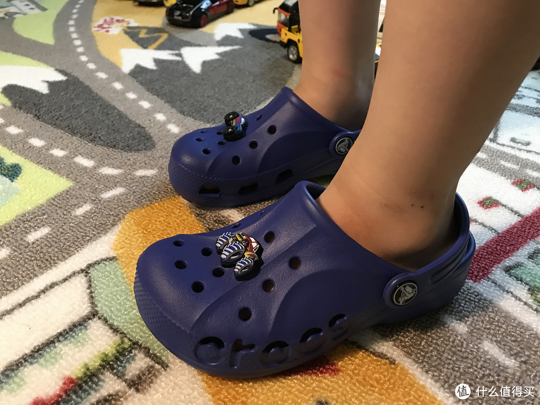 夏日必备！Crocs卡骆驰小贝雅儿童洞洞鞋（附尺码、对比、真人兽）