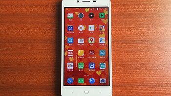 小辣椒 红辣椒4A 手机外观设计(屏幕|摄像头|麦克风)