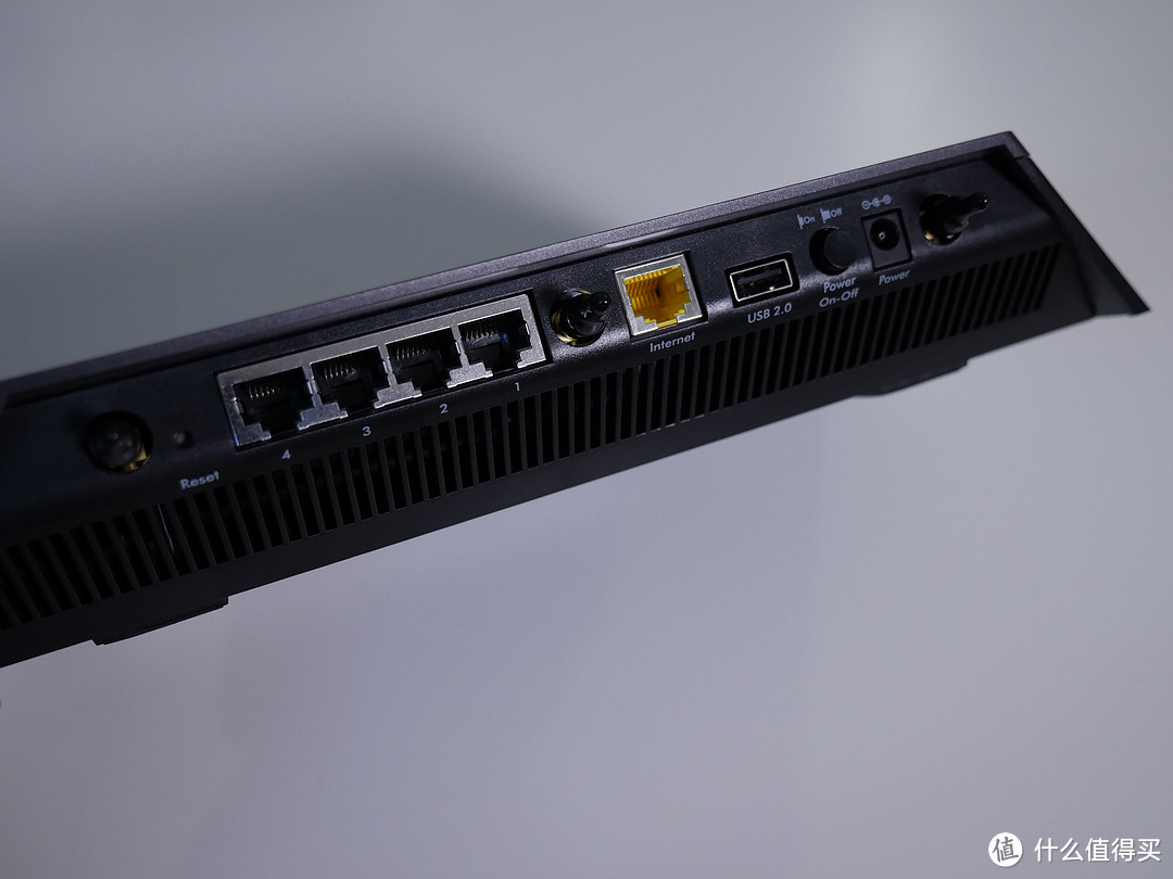 NETGEAR 美国网件 R7000P 路由器小测（对比 R6300v2）