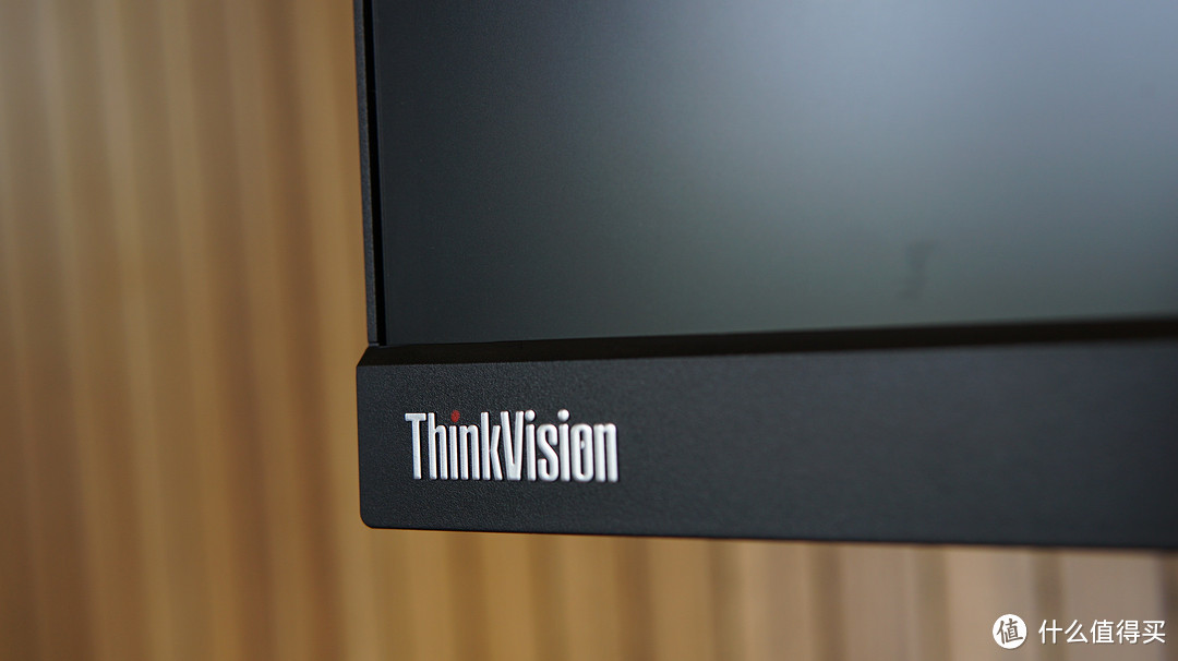 ThinkVision P27h 和 ThinkVision T27h 显示器什么值得买亲密接触!（文末有奖互动）