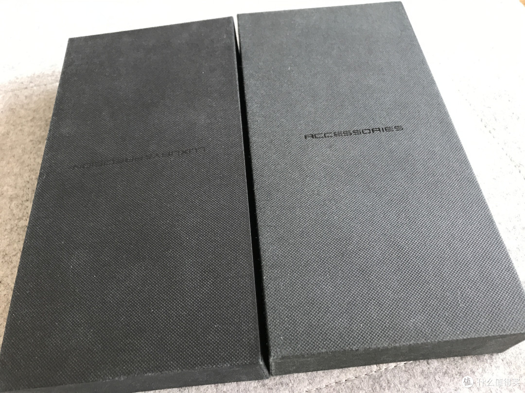 一口气收揽两个带木头的电子产品 — 定制键盘GMK Uniqey Q100和 LUXURY&PRECISION 乐彼 L3pro