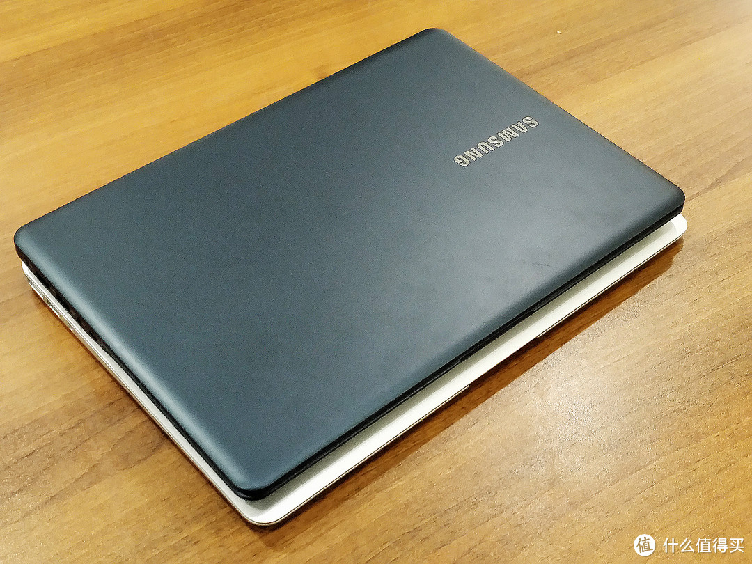 #本站首晒# 因为清货才买你，SAMSUNG 三星Notebook9 lite 910S3L白、黑色 笔记本电脑 开箱