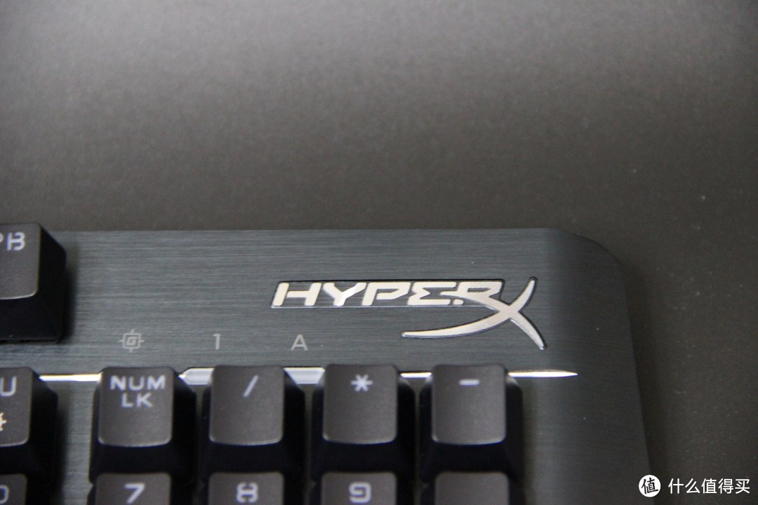 带你领略不一样的“火星撞地球”---Kingston 金士顿 HyperX Mars RGB 机械键盘 小测