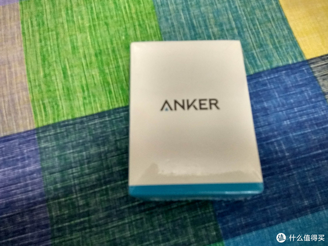 Anker  36W  3口车载充电器/车充 开箱