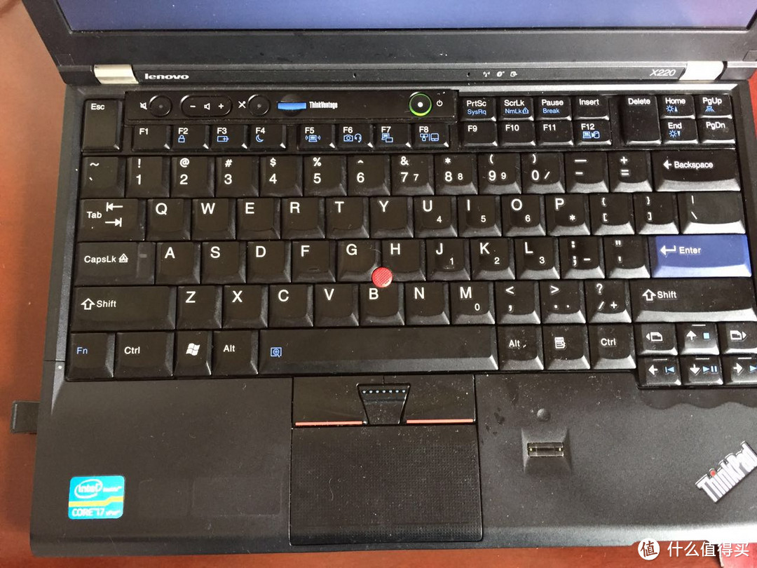 Thinkpad X220基本使用体验感受，日常办公党便携神小黑