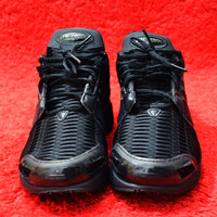 阿迪达斯 Climacool 1 跑鞋外观展示(鞋面|鞋底|透气孔|鞋垫)