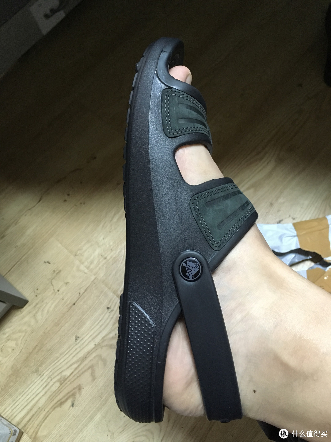 懒人的处女晒 — Crocs 卡骆驰 Men's Yukon Mesa M Flat Sandal 男士沙滩鞋