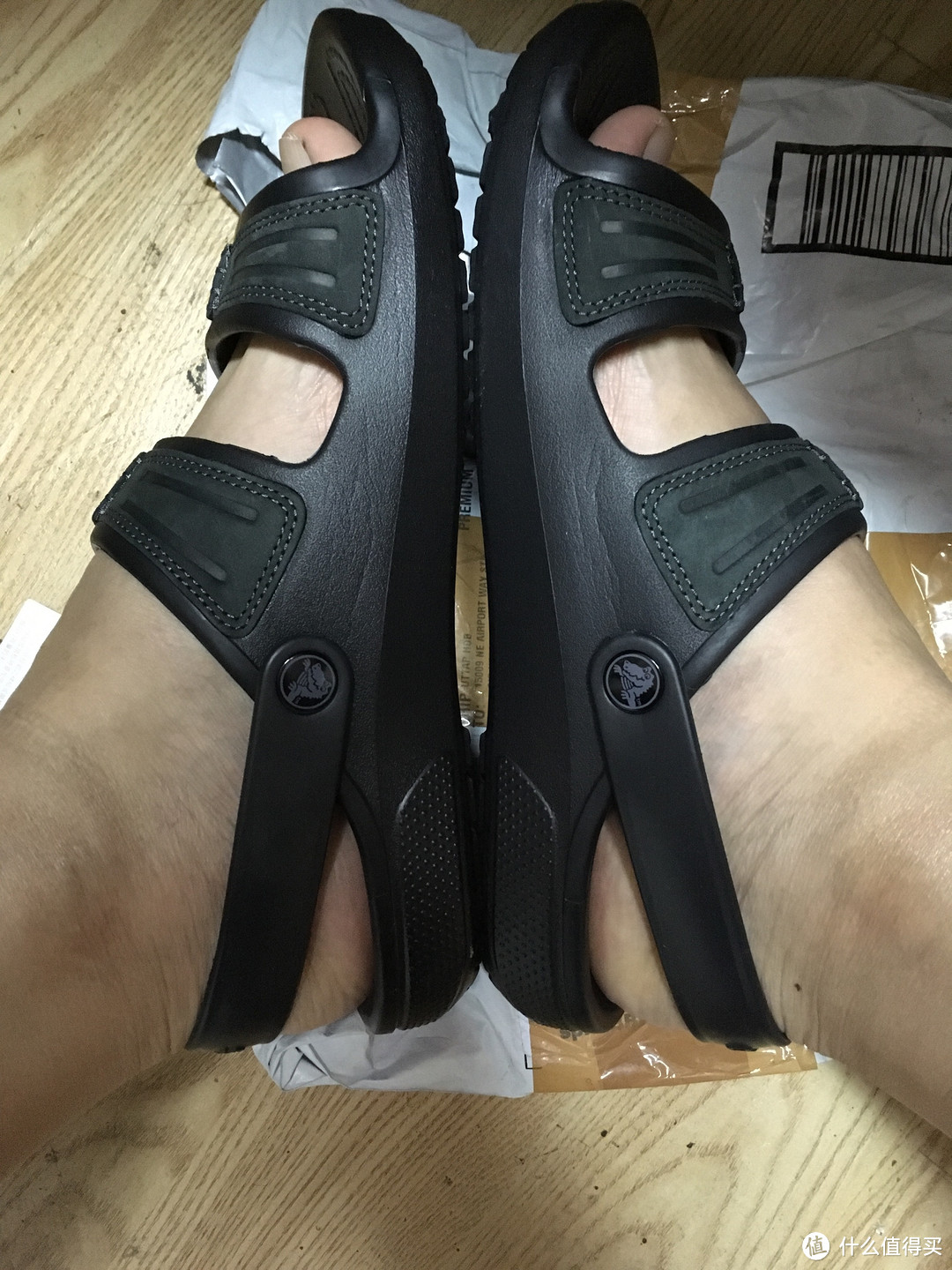 懒人的处女晒 — Crocs 卡骆驰 Men's Yukon Mesa M Flat Sandal 男士沙滩鞋