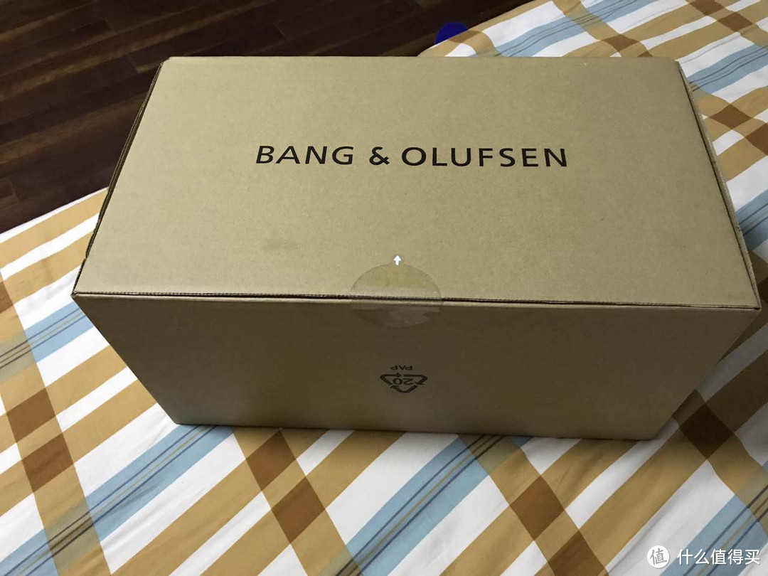 #原创新人# Bang & Olufsen BEOSOUND 1 便携式无线扬声器 开箱